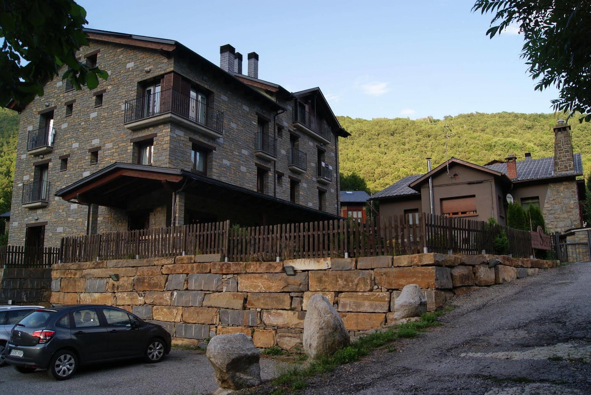 Hotel Sesue Benasque Exterior photo